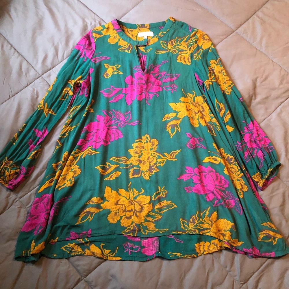 Flowy floral dress